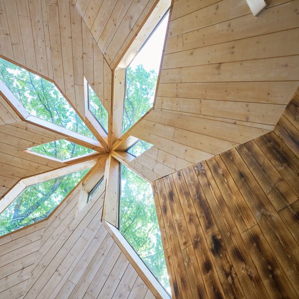 Nid en Ô Cabanes arbres spa Lot Dordogne Cabane Casse Noisette 2