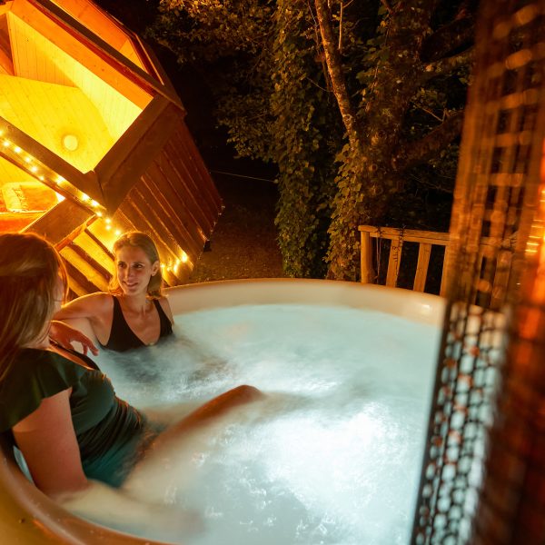 Nid en Ô Cabanes arbres spa Lot Dordogne Cabane Casse Noisette 25