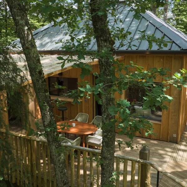 Nid en Ô Cabanes arbres spa Lot Dordogne Cabane Tchanquee 1