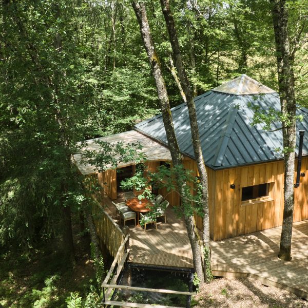Nid en Ô Cabanes arbres spa Lot Dordogne Cabane Tchanquee 3