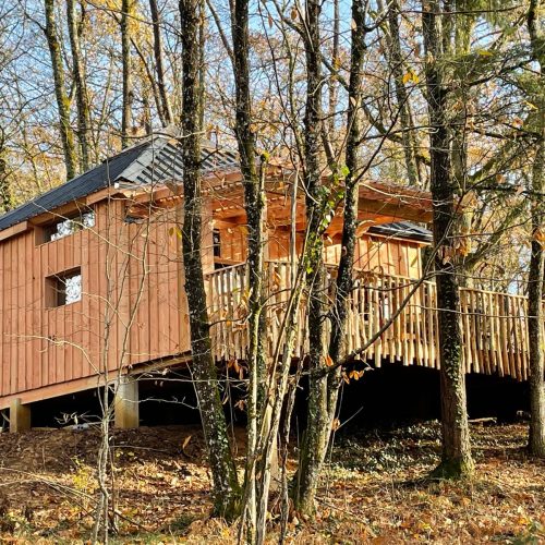 nideno cabanes dans les arbres occitanie lot perigord cabane tchanquee nideno cabanes dans les arbres occitanie lot perigord cabane tchanquee