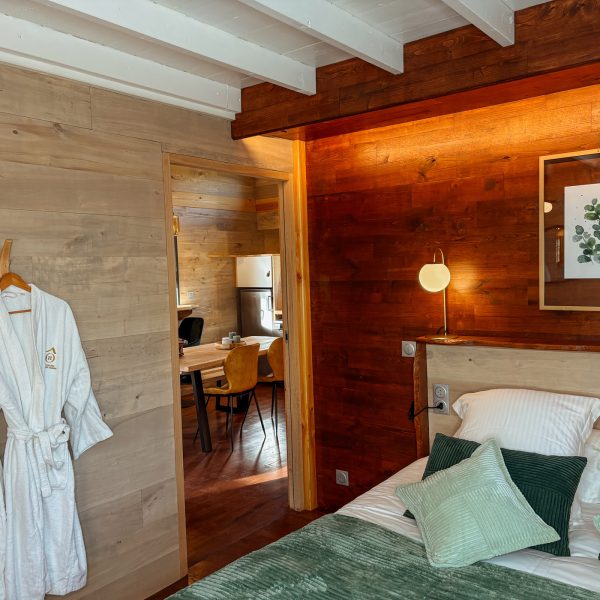 nideno cabanes dans les arbres occitanie lot perigord cabane tchanquee (8)